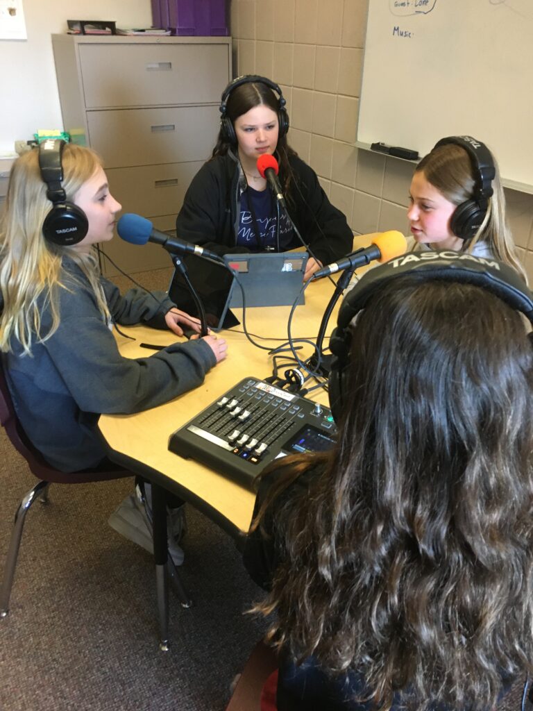 Podcastclass - THE authority on podcasting in school.